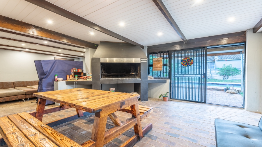 3 Bedroom Property for Sale in Table View Western Cape